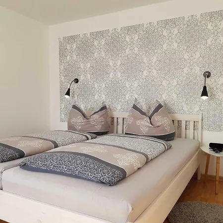 Appartement Ferienwohnung Gartenblick